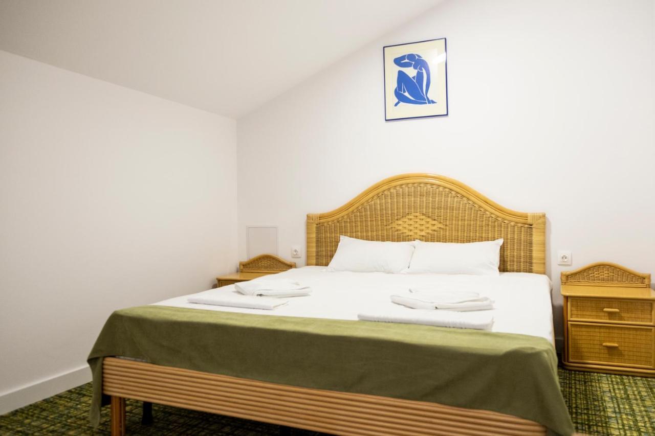 מלון בוקרשט Casa Gabriela מראה חיצוני תמונה